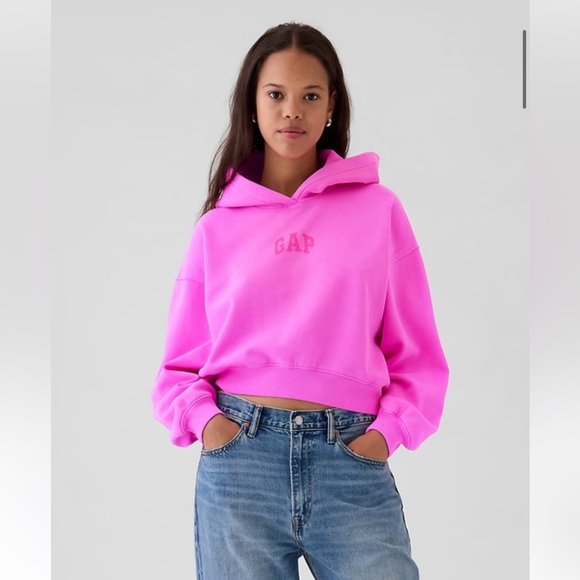 GAP Tops - GAP Pink Cropped Hoodie